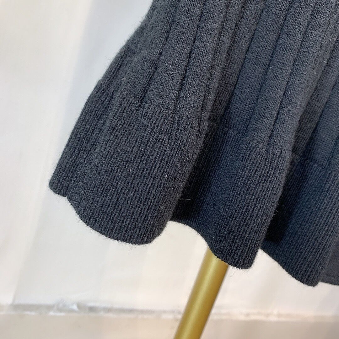 French long slim slim fringed knit short sleeve dress French long slim slim fringed knit short sleeve dress