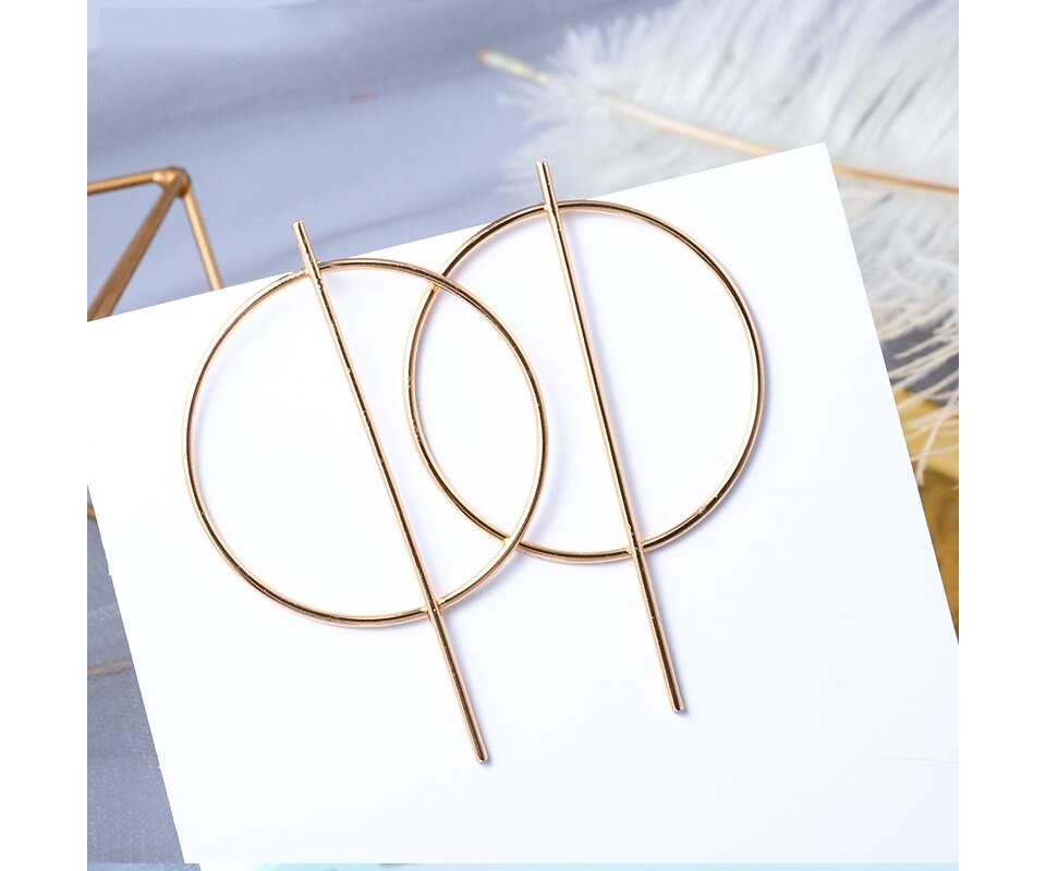 Geometric Gold Dangle Drop Earrings Geometric Gold Dangle Drop Earrings