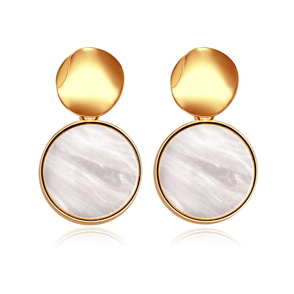 Gold Shell Fluff Dangle Drop Earrings Gold Shell Fluff Dangle Drop Earrings