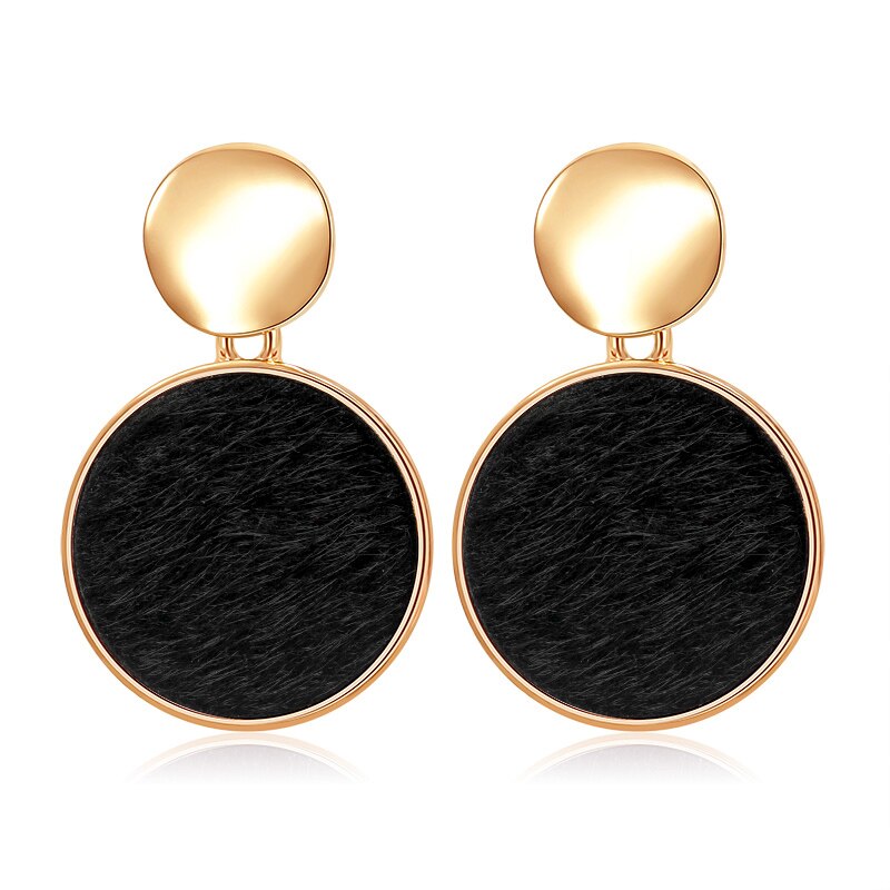 Gold Shell Fluff Dangle Drop Earrings Gold Shell Fluff Dangle Drop Earrings