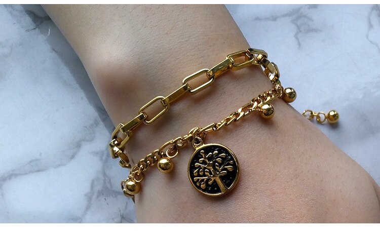 Gold Figaro Chain Bracelets For Men & Women Gold Figaro Chain Bracelets For Men & Women